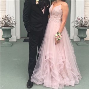 Gorgeous Camille la vie Prom dress